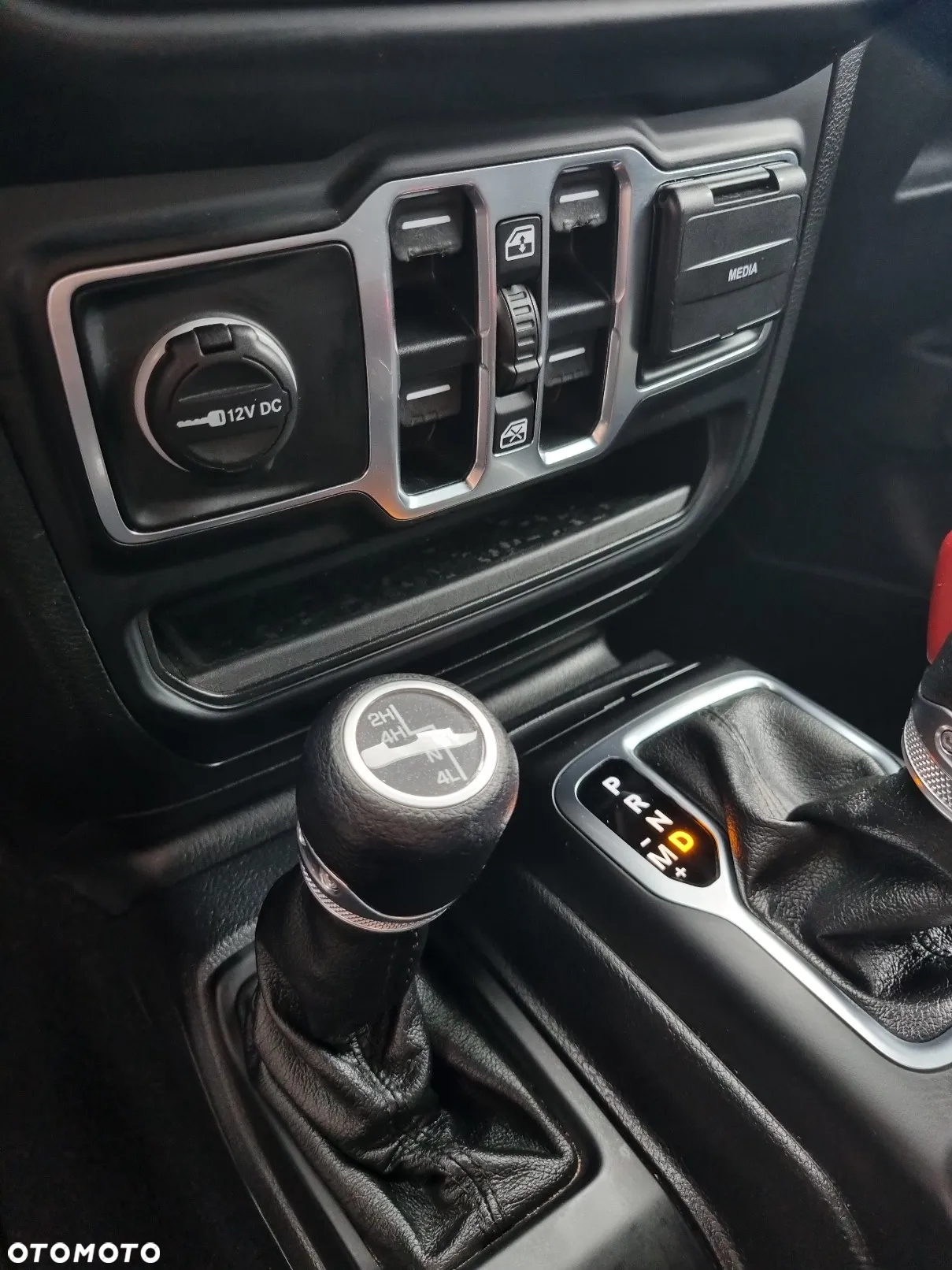 Jeep Wrangler - 19
