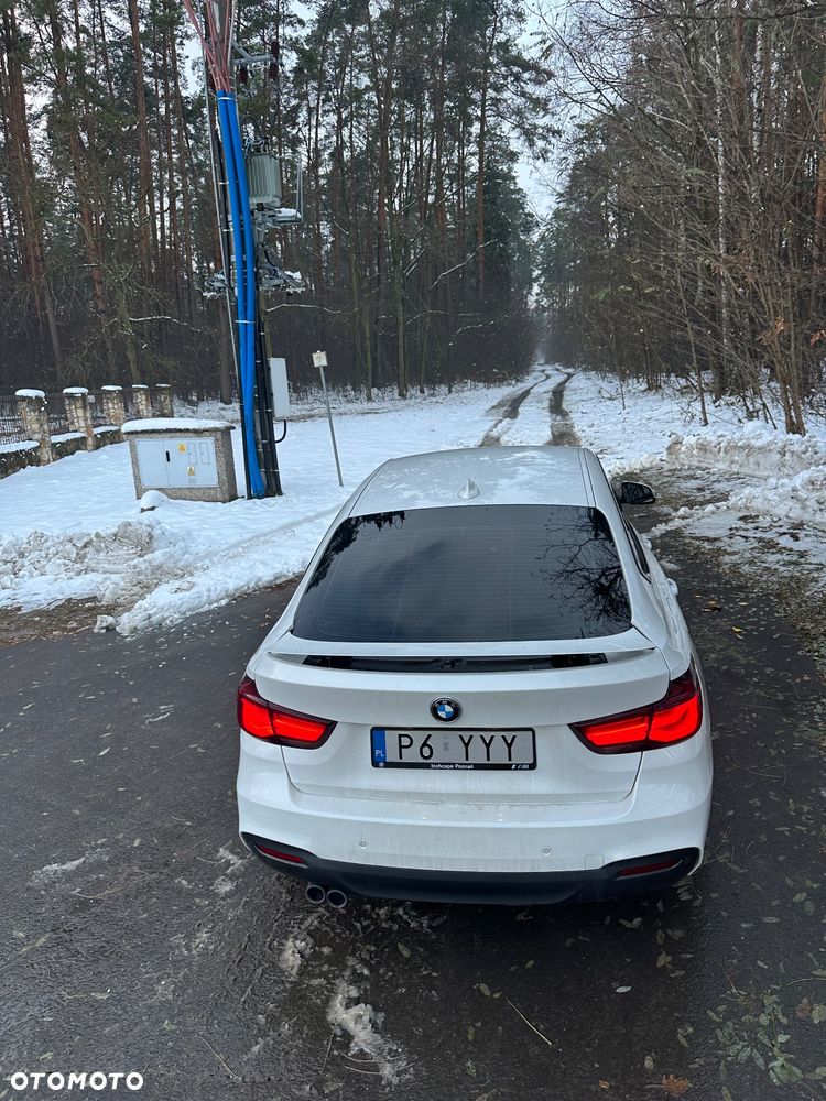 BMW Seria 3 320d M Sport - 19