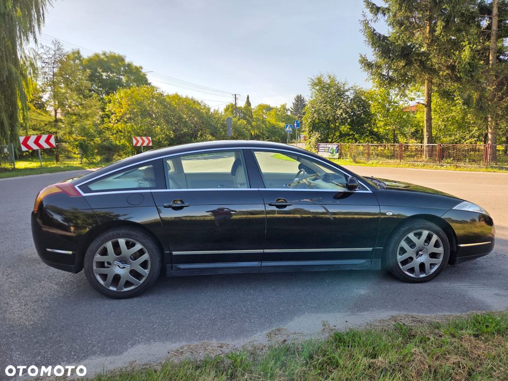 Citroën C6 - 10