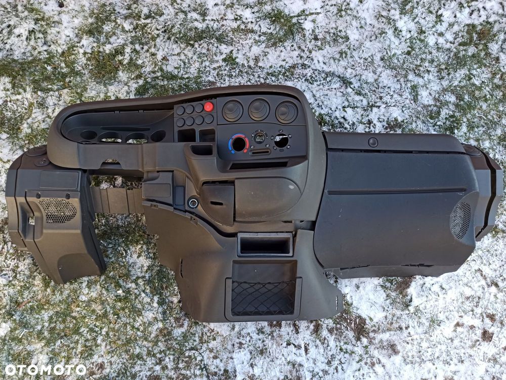 obudowa panelu regulacji nawiewu iveco daily 99 -06 123842800 ramka - 7