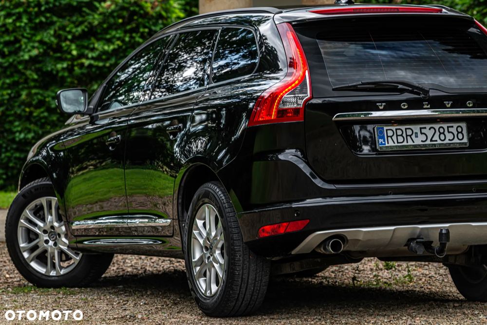 Volvo XC 60 D3 Geartronic Summum - 16