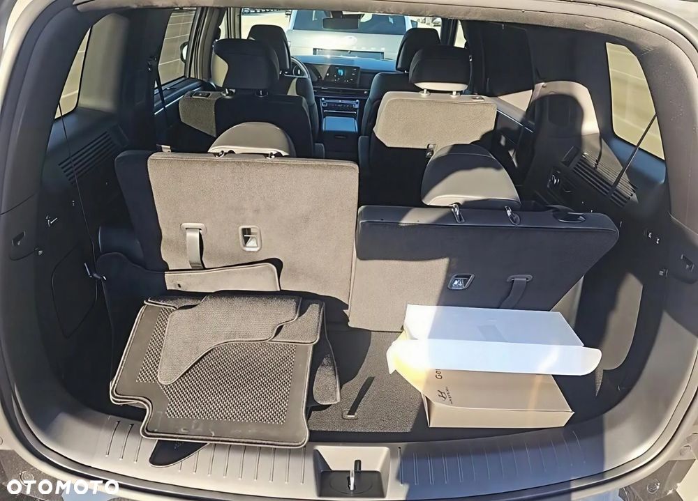 Hyundai Santa Fe - 16