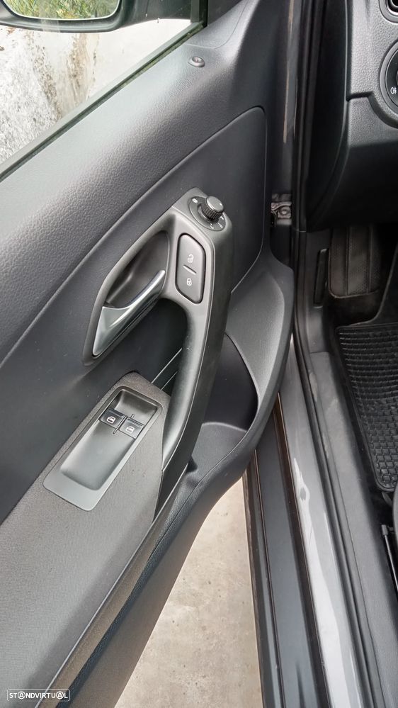 VW Polo 1.2 Trendline - 9