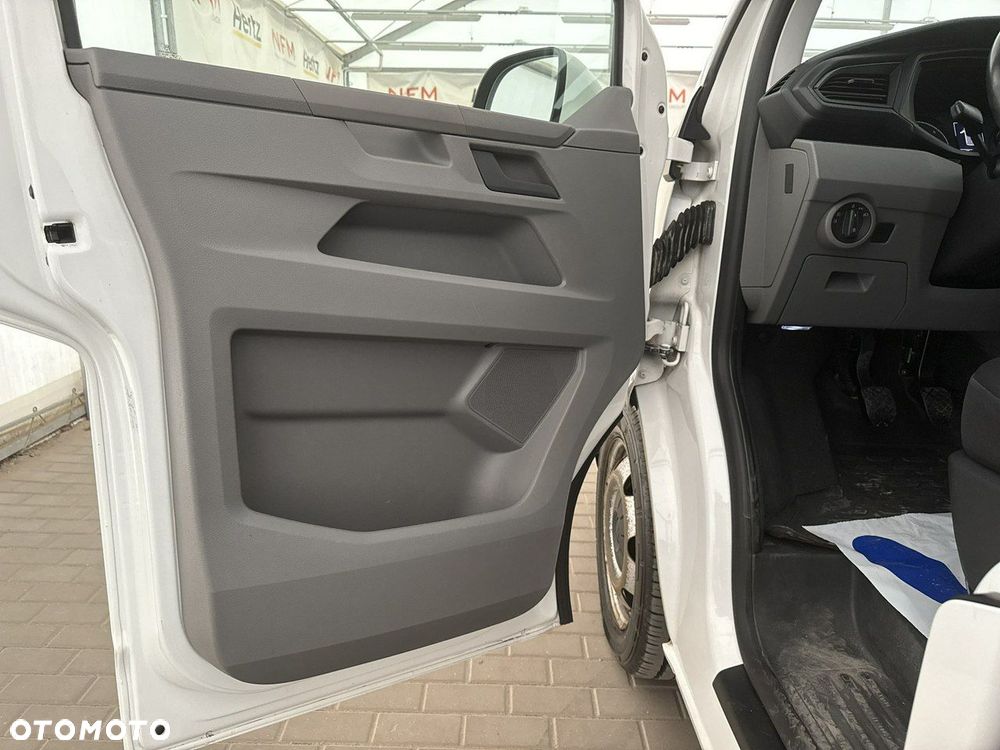 Volkswagen Transporter - 10