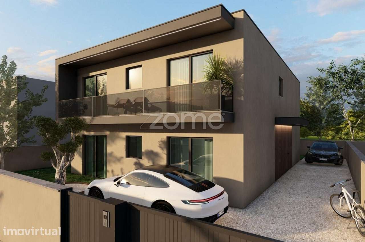 Apartamento T3 Novo - Vale S. Martinho - Grande imagem: 2/26