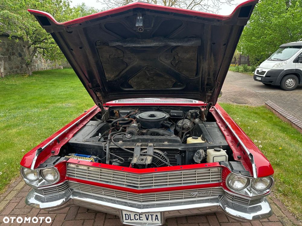 Cadillac Deville - 15