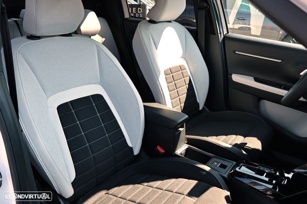 Citroën C3 1.2 Hybrid Max e-DSC6 - 13