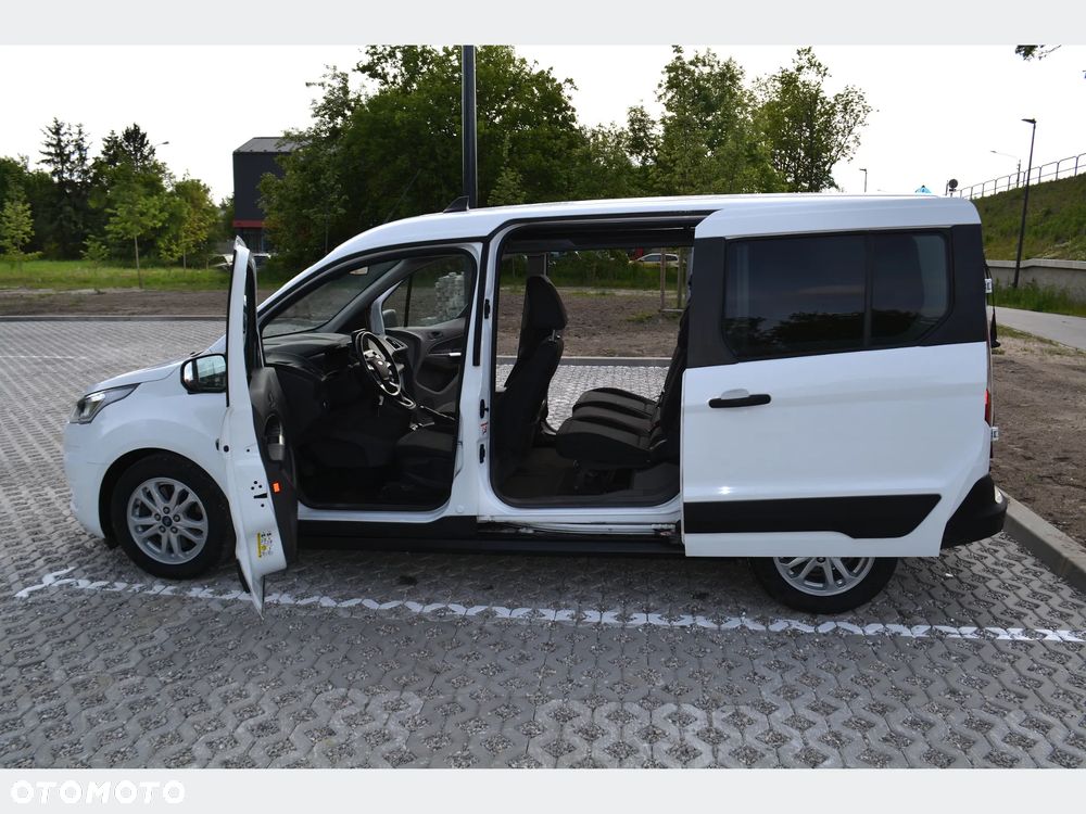 Ford Transit Connect - 27