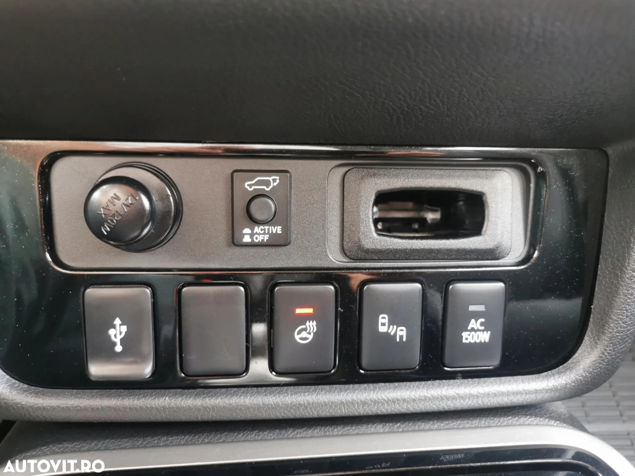 Mitsubishi Outlander PHEV 2.4 L 4X4 Invite - 23