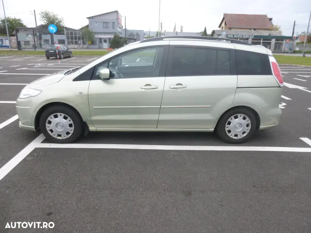 Mazda 5 - 3