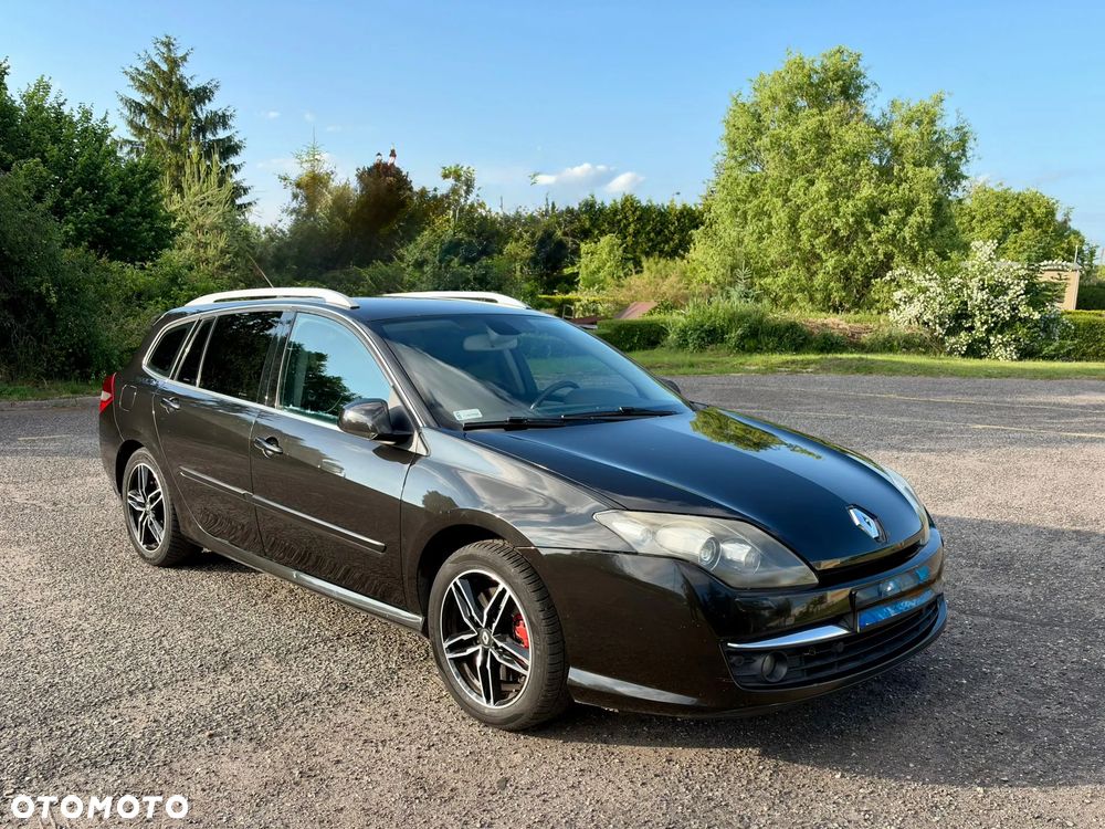 Renault Laguna - 1