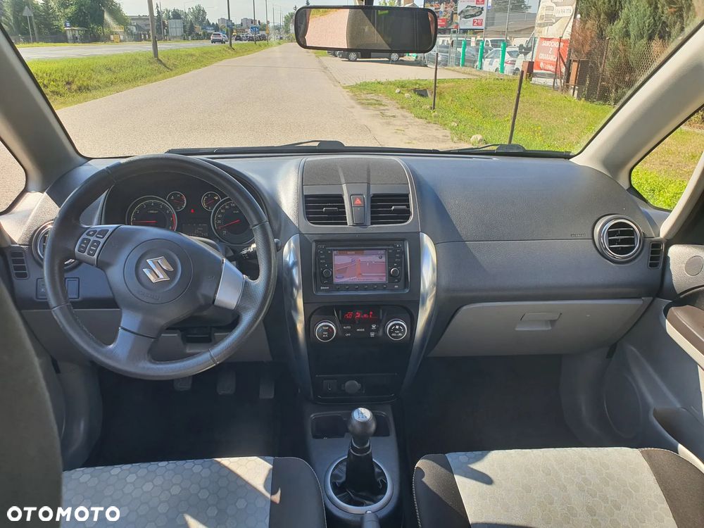 Suzuki SX4 1.6 VVT 4x2 Comfort - 11