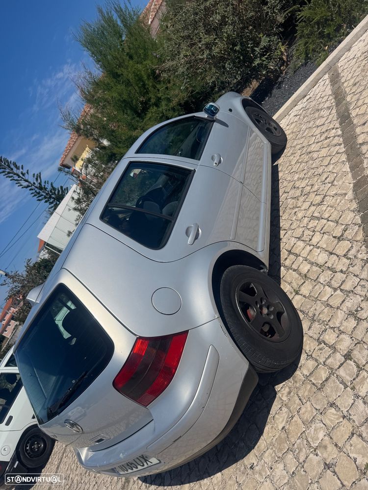 VW Golf - 4