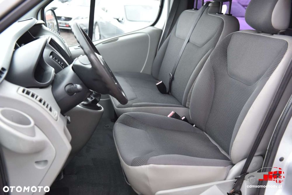 Opel Vivaro - 15