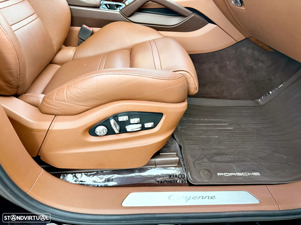 Porsche Cayenne E-Hybrid - 29