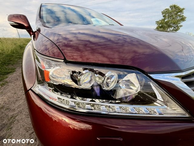 Lexus RX - 22