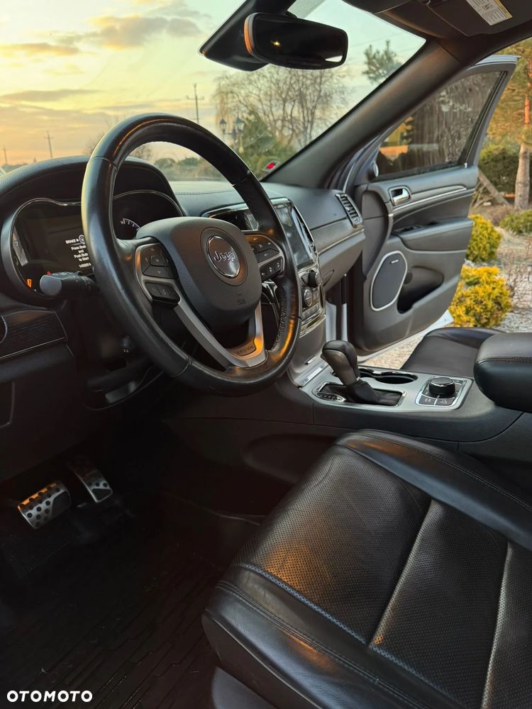 Jeep Grand Cherokee 5.7 V8 HEMI 4WD Automatik Overland - 31