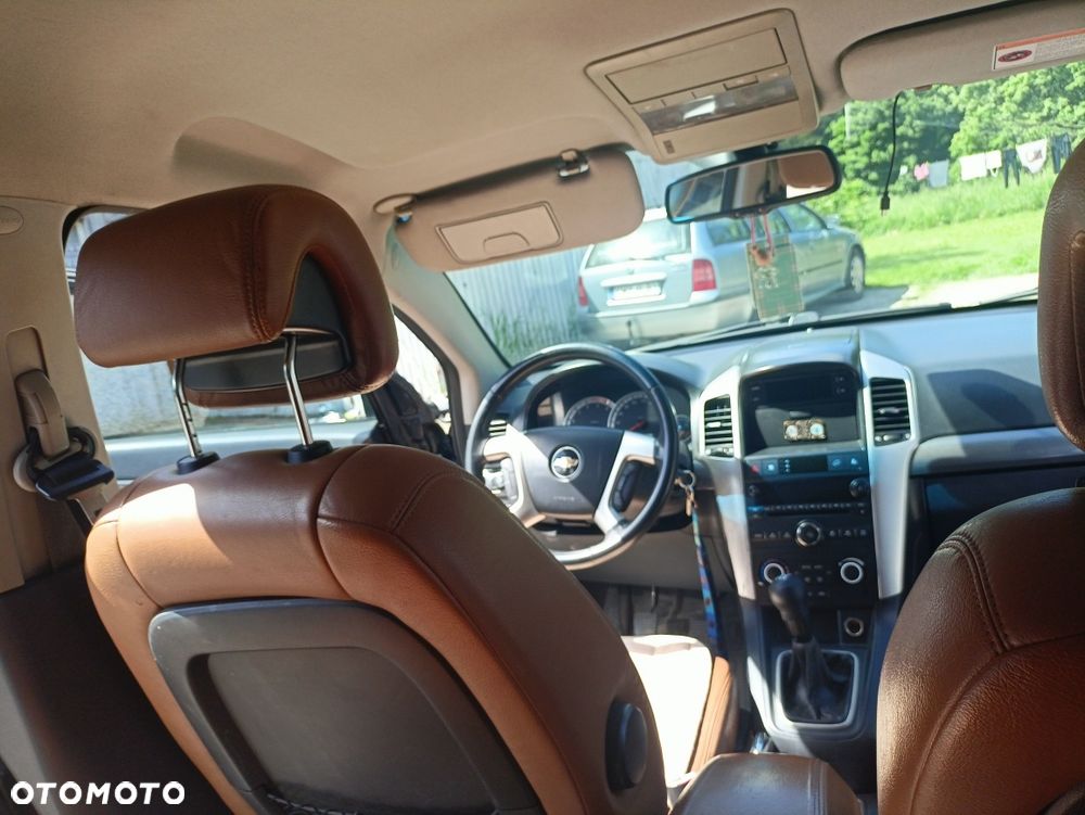 Chevrolet Captiva - 4