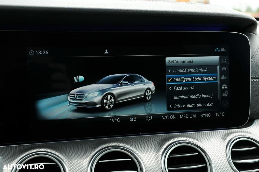 Mercedes-Benz E 400 T 4Matic 7G-TRONIC Elegance - 13