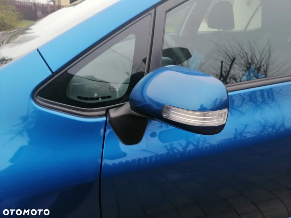 Toyota Auris 1.33 Dual-VVT-i START Edition - 23