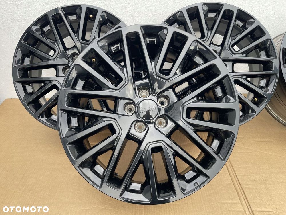 FELGI JEEP COMPASS II RENEGADE 7,5J 19 ET40 52145045 / 52209241 - 2