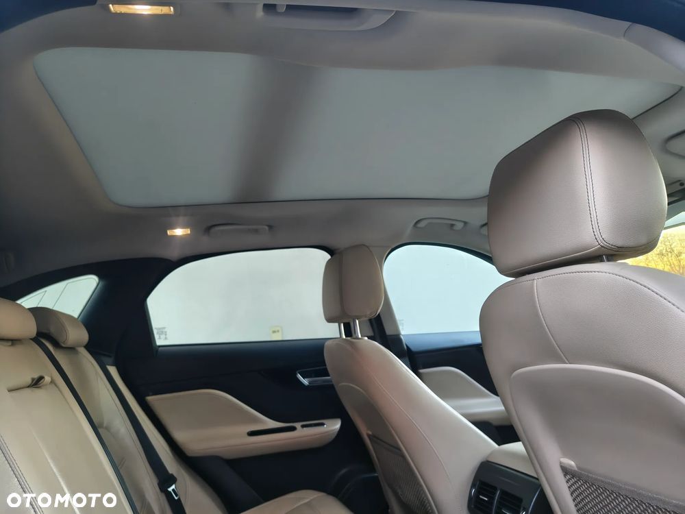 Jaguar F-Pace 2.0 i4D AWD Prestige - 17