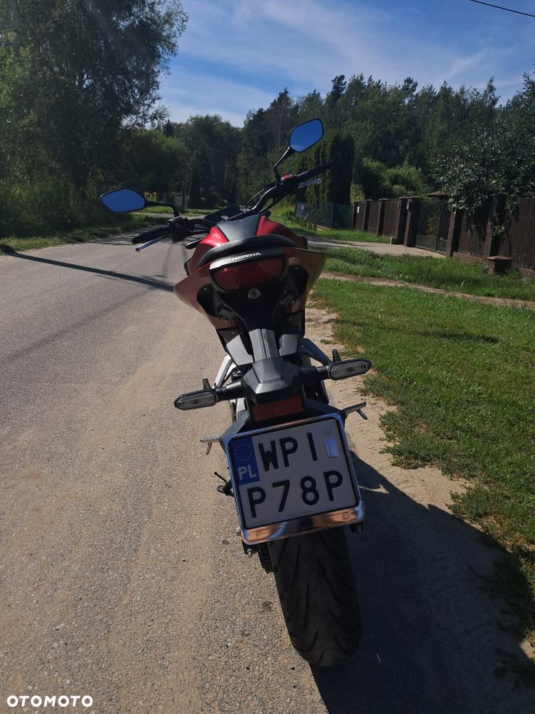 Honda CB - 3