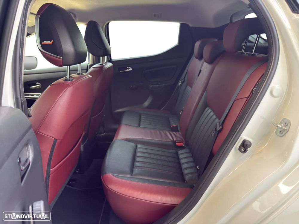 Nissan Micra 1.5 dCi Tekna - 13