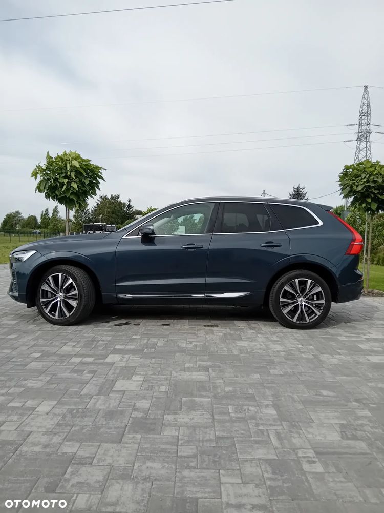 Volvo XC 60 B4 D Plus Bright - 16
