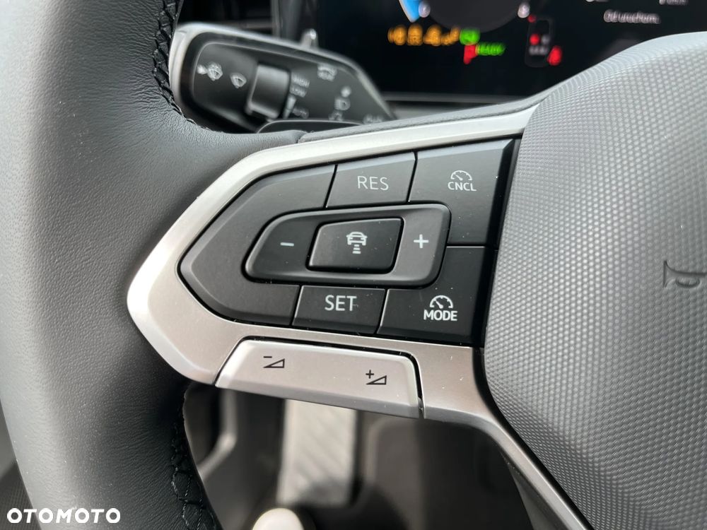 Volkswagen T-Roc 1.5 eTSI Style DSG - 40