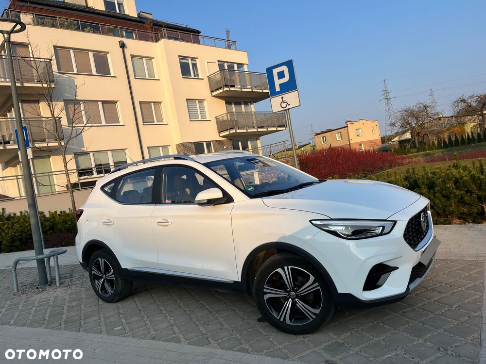 MG ZS ICE 1.5 VTI-tech Comfort - 13