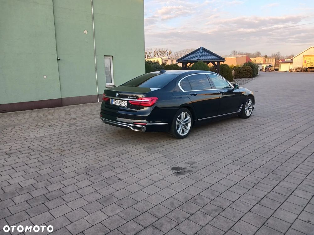 BMW Seria 7 730Ld - 3