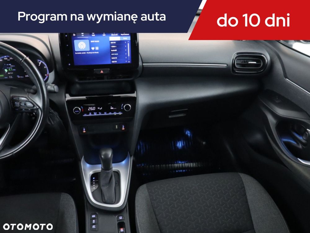 Toyota Yaris Cross - 10