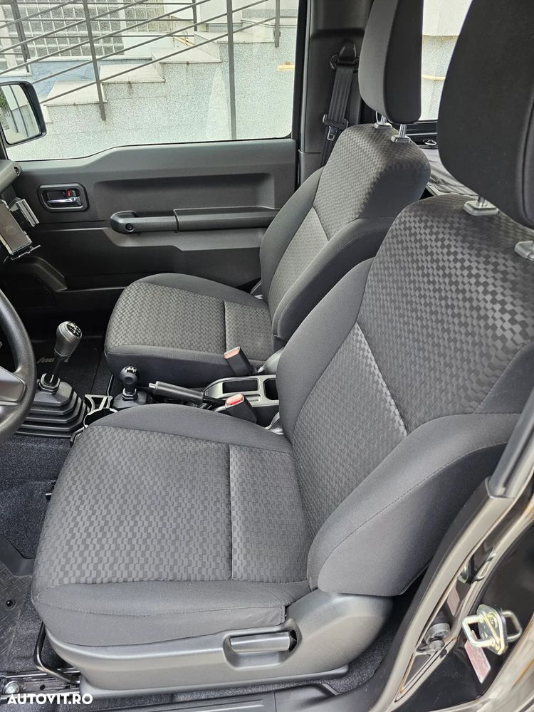 Suzuki Jimny 1.5 ALLGRIP Cool - 15