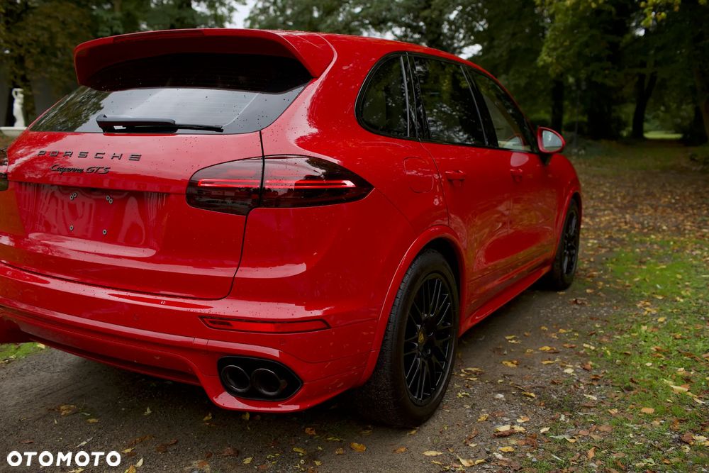 Porsche Cayenne GTS - 12