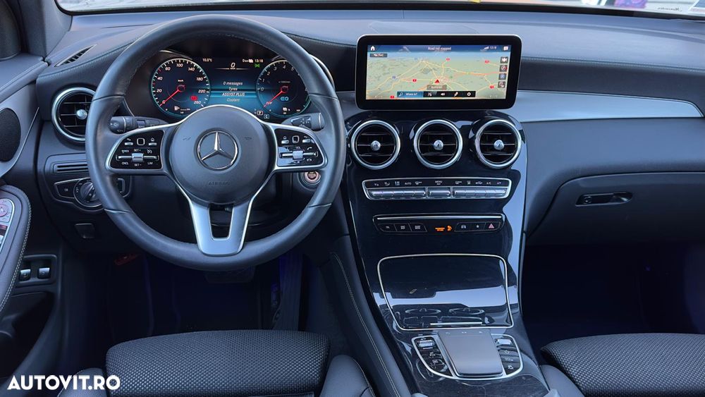 Mercedes-Benz GLC - 22