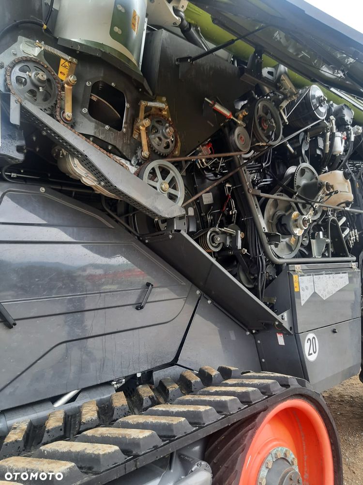Claas Lexion 8900TT z hederem - 14
