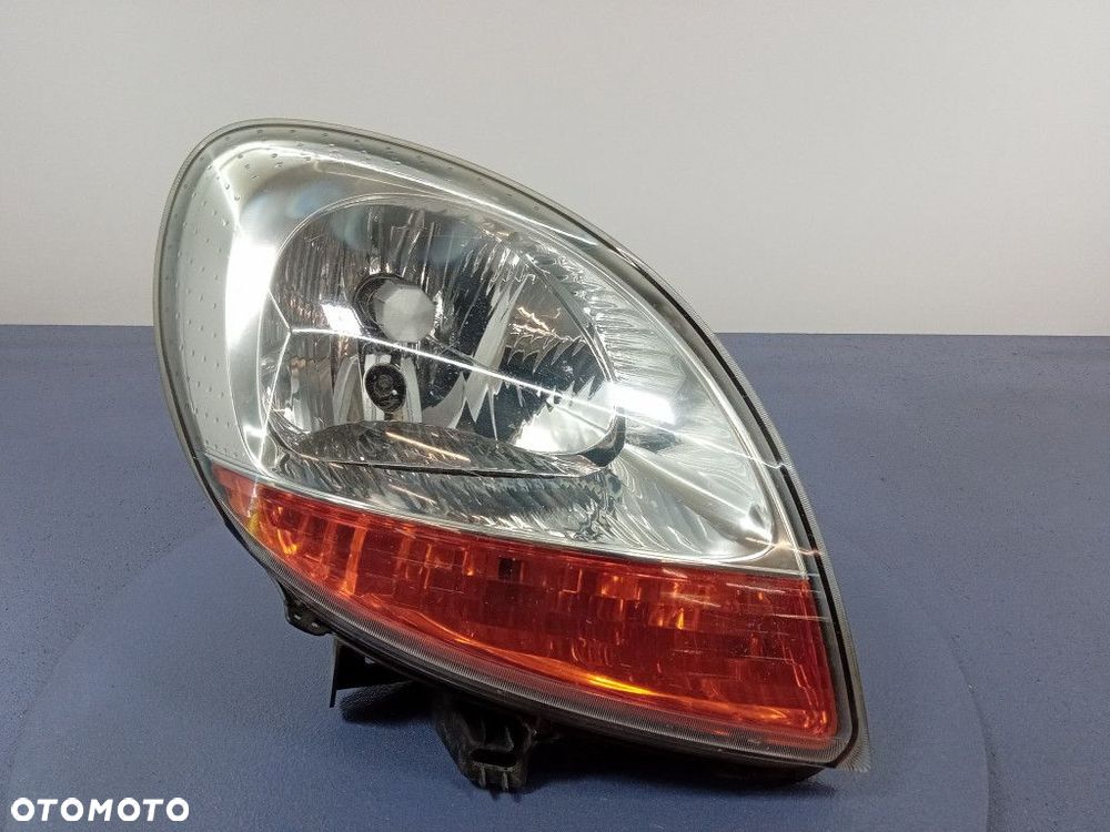 KANGOO I LIFT REFLEKTOR PRAWY LAMPA EU 8200150617 - 1