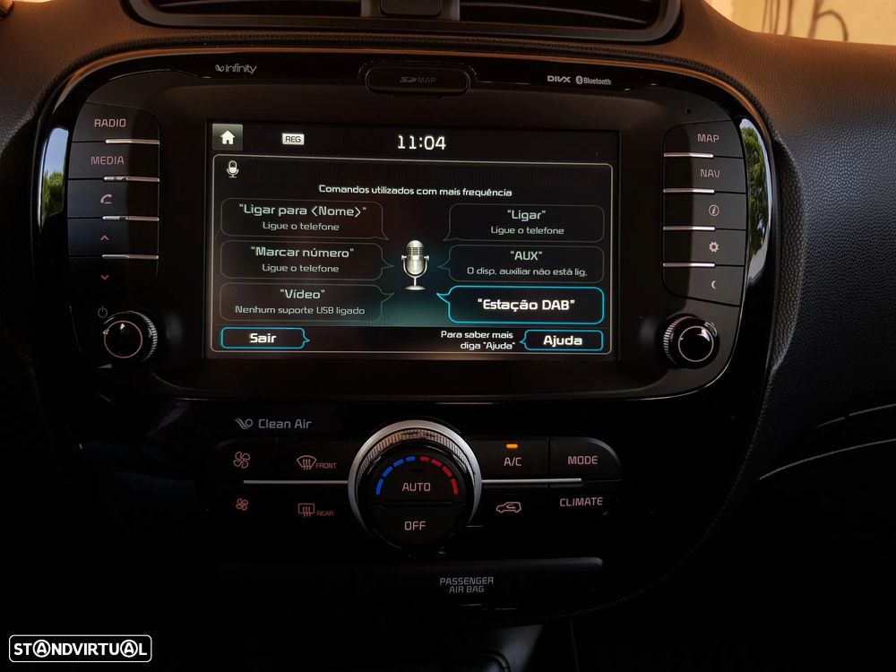 Kia Soul 1.6 CRDi TX - 23