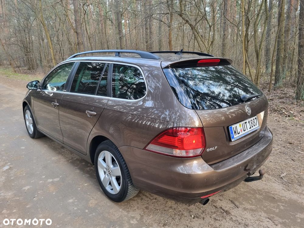 Volkswagen Golf 1.6 TDI DPF BlueMotion Technology Style - 4