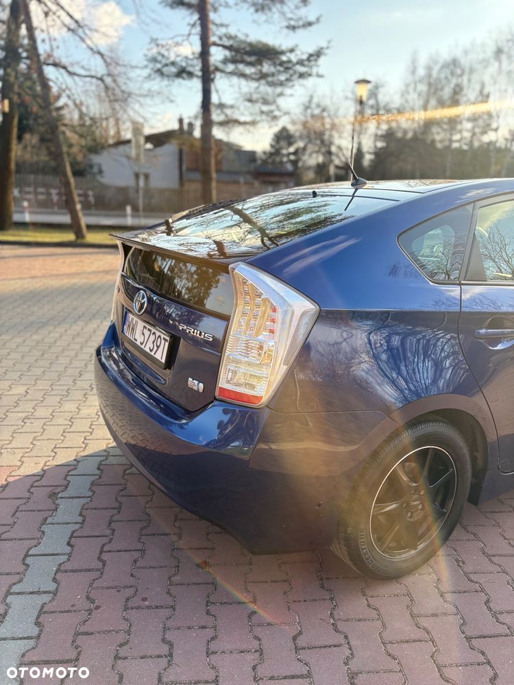 Toyota Prius 1.5 VVT-i Prestige - 27