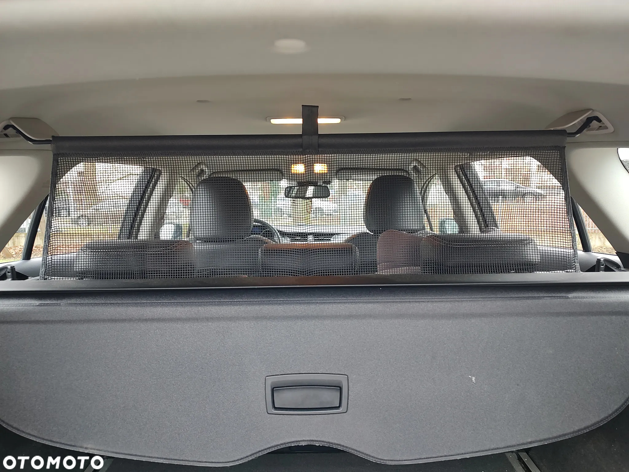 Toyota Avensis 1.8 Premium - 16