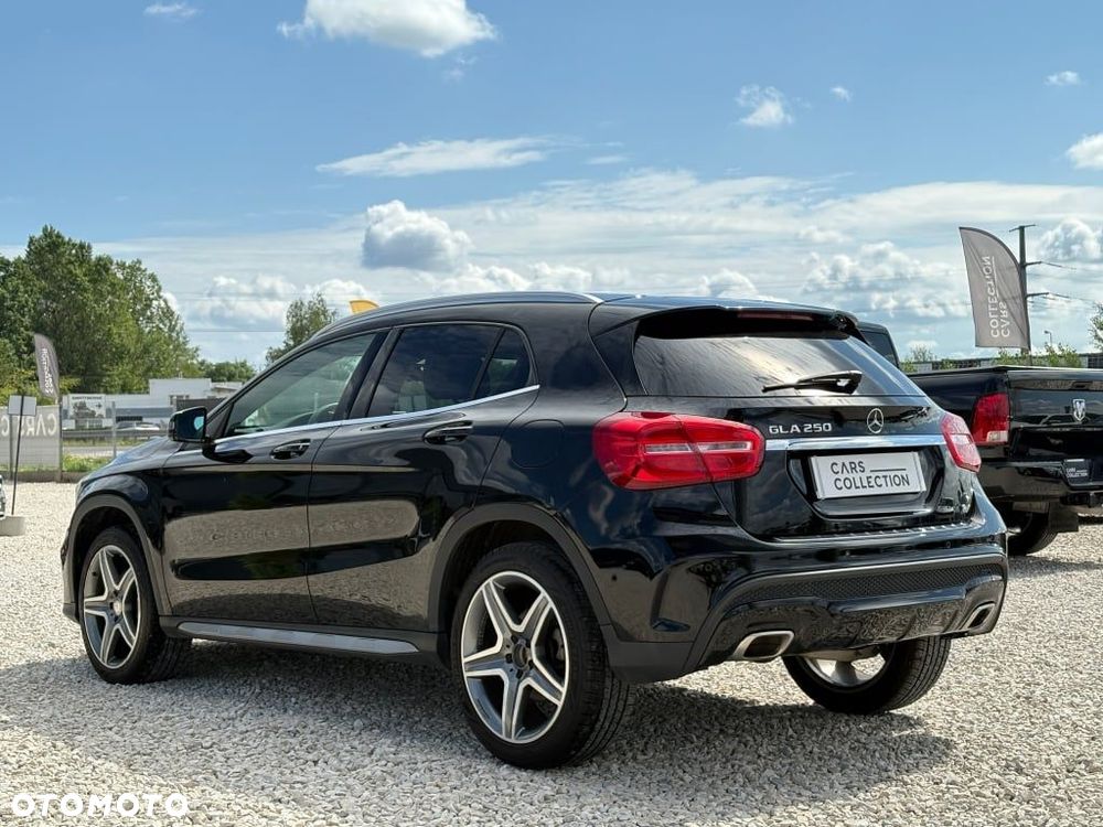 Mercedes-Benz GLA - 5