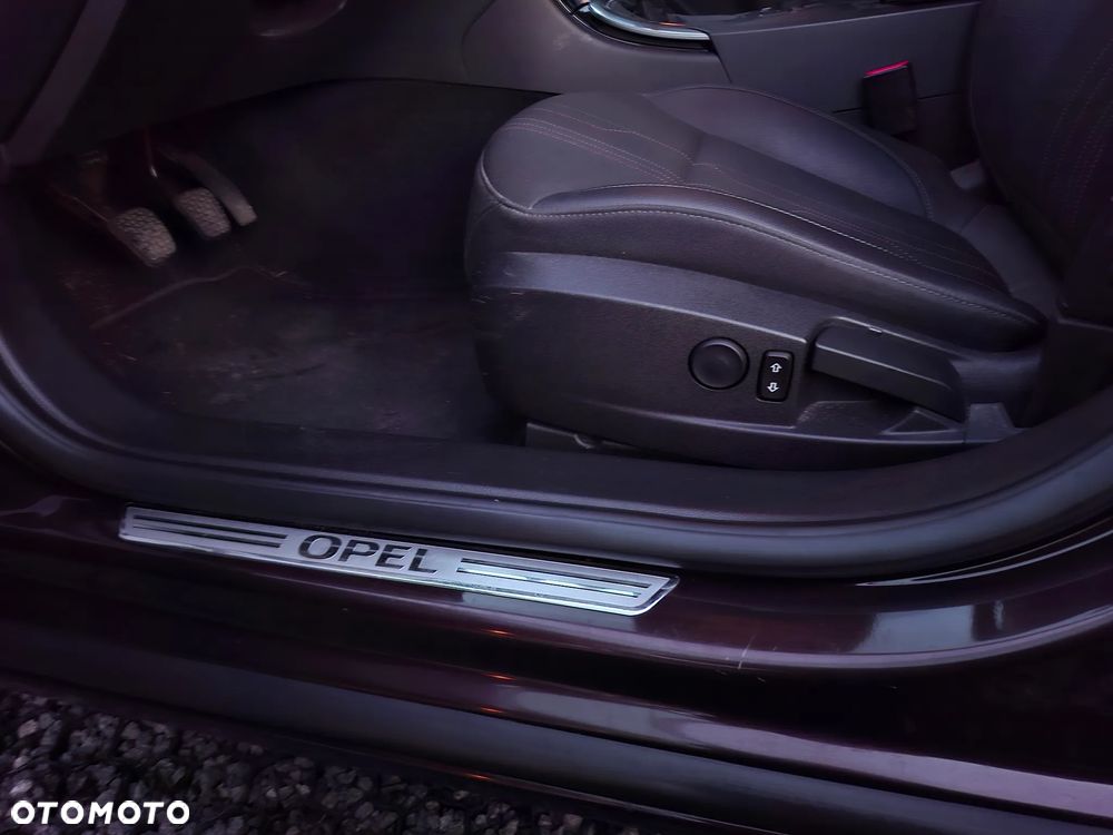 Opel Insignia 2.0 CDTI Cosmo - 21