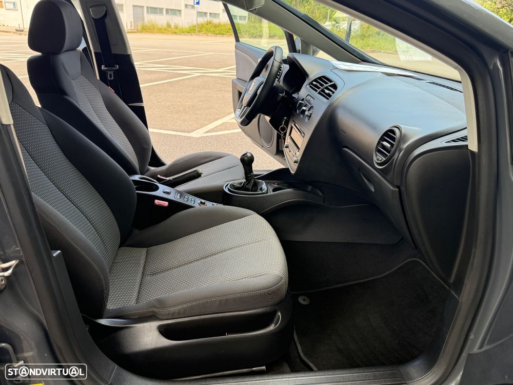 SEAT Leon 1.6 TDI DPF E-Ecomotive Style - 14