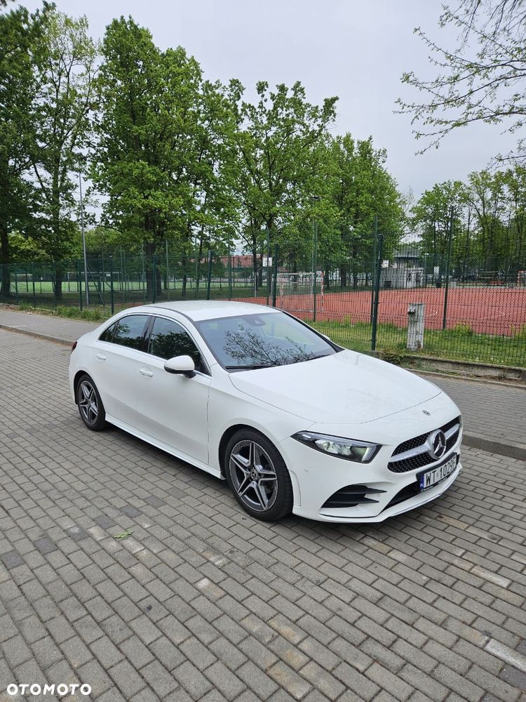 Mercedes-Benz Klasa A 180 AMG Line 7G-DCT - 2