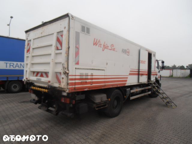 Mercedes-Benz 1726 - 4