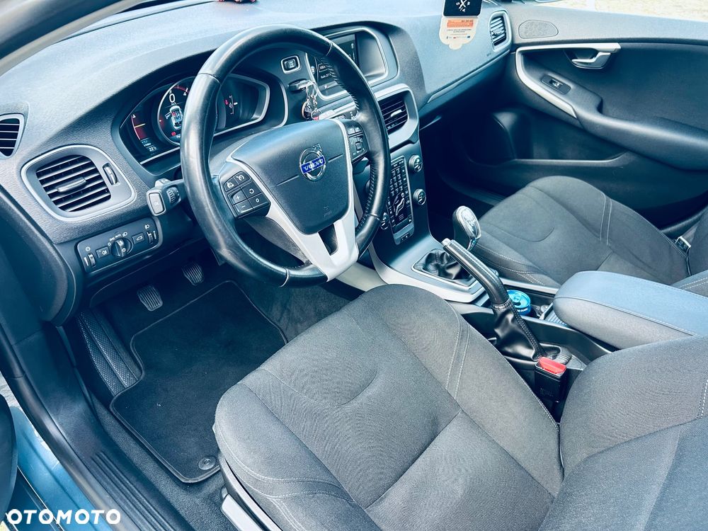 Volvo V40 D2 Kinetic - 18