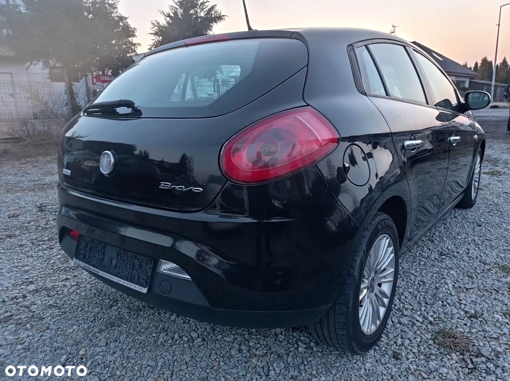 UWAGA ! AUTO W CAŁOŚCI 2012 FIAT BRAVO 5DRZWI 1,4 TURBO BENZYNA MPI 140PS 6BIEG NAVI ALU17 SERW - 4