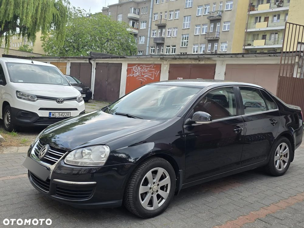 Volkswagen Jetta 1.6 TDI DPF Trendline - 3